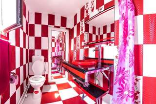 Гостевой дом Pensiunea Mariana Байя-де-Фьер Трехместный номер с собственной ванной комнатой-2